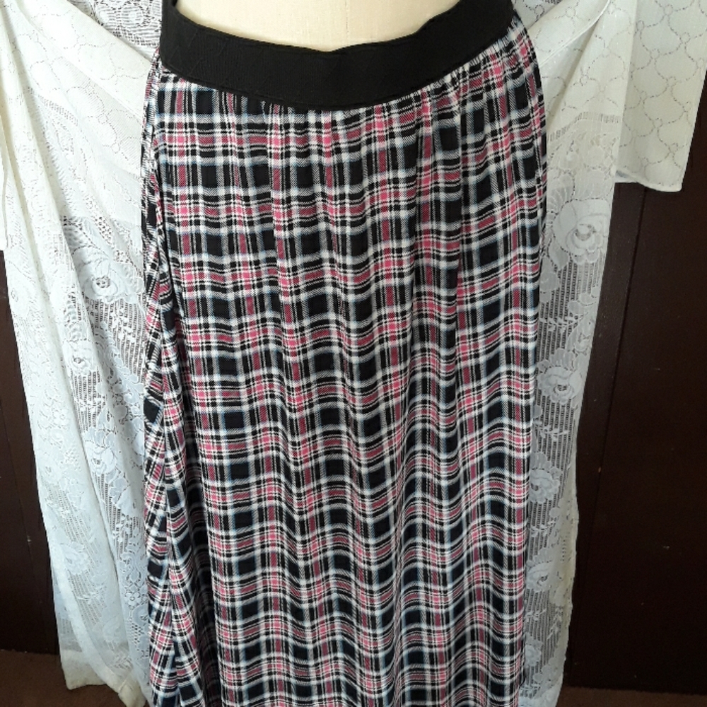 Lularoe Lucy maxi skirt. 2xl